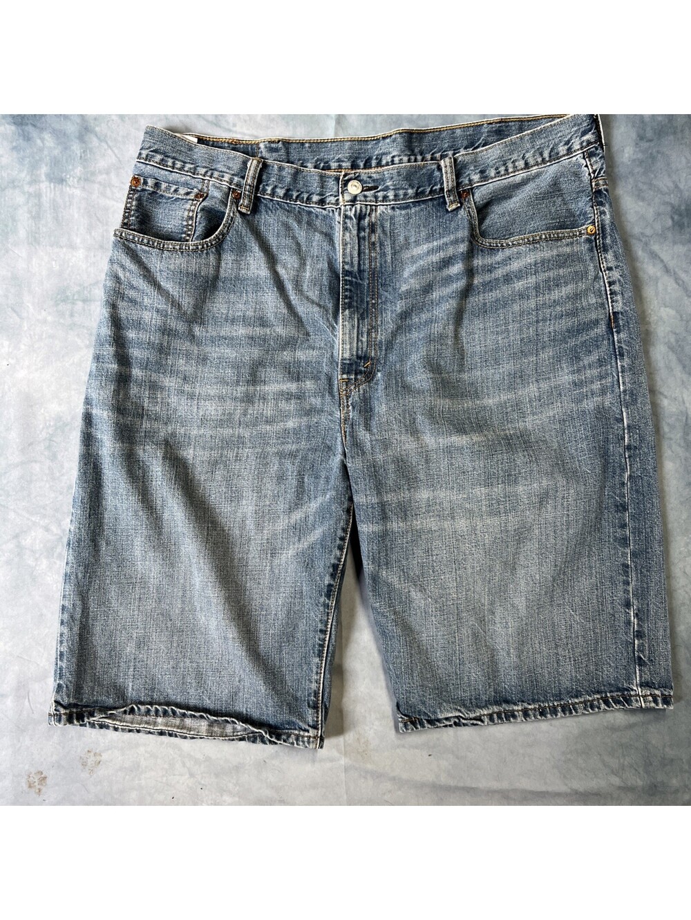 Levi's 569 Men's Jean Shorts - Blue, Size W 40 - 1068-1R